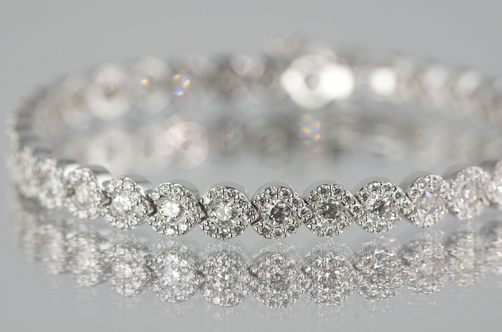 Stunning diamond bracelet